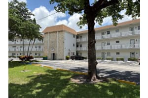 3506 Nw 49th Ave 614, Lauderdale Lakes