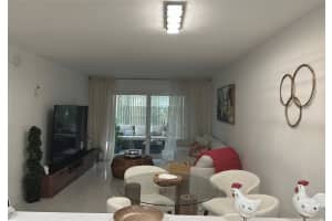 3060 Holiday Springs Blvd 102, Margate, FL 33063 - MLS#F10511058
