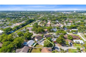 770 NW 77th Ave, Plantation, FL 33324 Sold 09/23/25