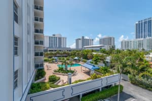 336 N BIRCH RD 4F, Fort Lauderdale, FL 33304 Sold 10/06/25