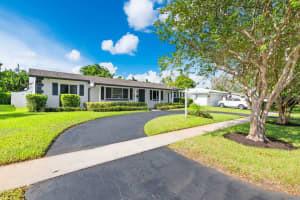 5411 Taylor St, Hollywood, FL 33021 Sold 08/29/25
