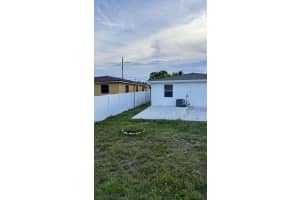 408 NW 5th Ter, Hallandale Beach, FL 33009 Sold 08/29/25