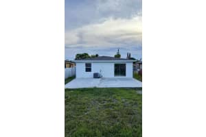 408 NW 5th Ter, Hallandale Beach, FL 33009 Sold 08/29/25