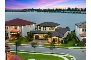 9295 Parkland Bay Dr, Parkland