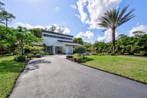 5755 NW 65th Ter, Parkland, FL 33067 - MLS#F10511231