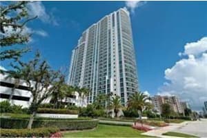 1945 S Ocean Dr 910, Hallandale Beach, FL 33009 - MLS#F10511252