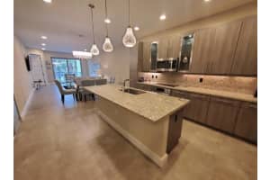 4511 El Mar Dr 1-202, Lauderdale By The Sea, FL 33308 - MLS#F10511254