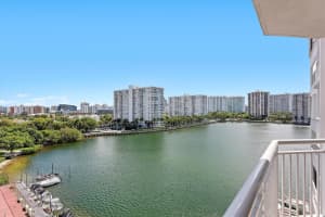 18081 Biscayne Blvd 902-4, Aventura, FL 33160 Sold 08/29/25