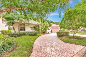 12055 Classic Dr, Coral Springs