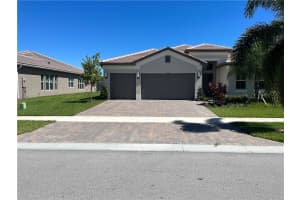 11965 SW Sandy Bay Cir, Port Saint Lucie, FL 34987 - MLS#F10511322