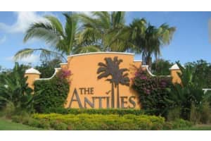 2547 Saint Lucia Cir, Vero Beach