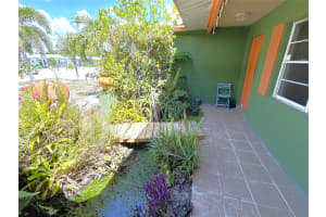 1533 NE 24th St, Jensen Beach, FL 34957 Sold 08/04/25