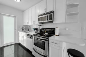 3250 NE 28th St 210, Fort Lauderdale, FL 33308 - MLS#F10511395