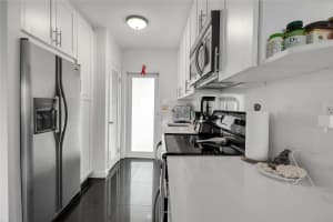 3250 NE 28th St 210, Fort Lauderdale, FL 33308 - MLS#F10511395