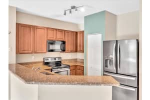 8108 SW 17th Ct 8108, North Lauderdale, FL 33068 Sold 08/25/25