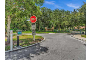 3150 Hidden Hollow Ln, Davie, FL 33328 Sold 08/21/25
