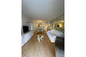 540 Brickell Key Dr 1214, Miami, FL 33131 - MLS#F10511444