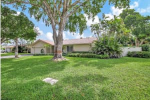 4300 NE 21st Ave, Fort Lauderdale, FL 33308 - MLS#F10511447