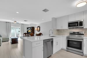 1869 NE 15th Ave 1869, Fort Lauderdale, FL 33305 - MLS#F10511463