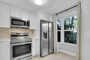 1869 NE 15th Ave 1869, Fort Lauderdale, FL 33305 - MLS#F10511463