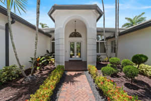 2510 Montclaire Cir, Weston, FL 33327 Sold 08/08/25