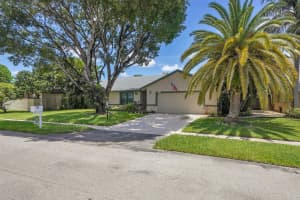 7481 NW 42nd St, Lauderhill, FL 33319 Sold 09/05/25