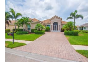 8255 Heather Ct, Vero Beach