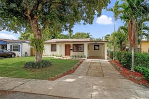2446 Adams St, Hollywood, FL 33020 Sold 07/30/25