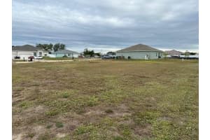 1404 NE 9th Pl, Cape Coral, FL 33909 Sold 07/23/25