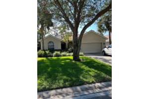 6429 Autumn Woods Blvd, Naples, FL 34109 - MLS#F10511570