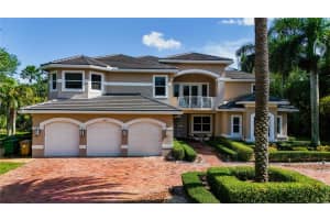 10792 Pine Lodge Trl, Davie