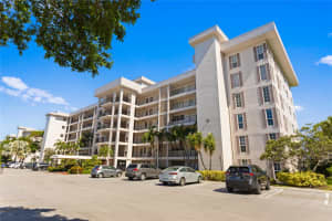 3000 N Palm Aire Dr 403, Pompano Beach, FL 33069 - MLS#F10511578