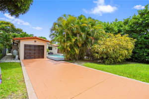 725 S 29 CT., Hollywood, FL 33020 Sold 08/14/25