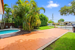 725 S 29 CT., Hollywood, FL 33020 Sold 08/14/25