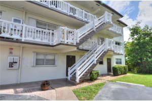4200 Crystal Lake Dr 114, Deerfield Beach, FL 33064 Sold 09/15/25