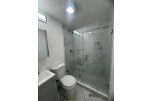 33 E 27th St 1, Riviera Beach, FL 33404 - MLS#F10511655