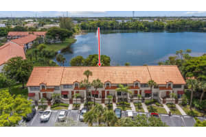 405 Liberty Ct 405, Deerfield Beach, FL 33442 - MLS#F10511692