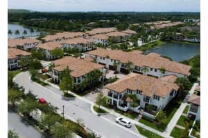 4766 Sierra Ln, Coconut Creek, FL 33073 - MLS#F10511723