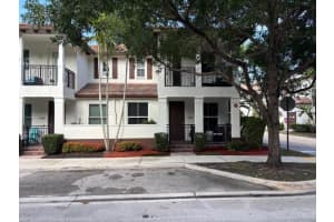 4766 Sierra Ln, Coconut Creek, FL 33073 - MLS#F10511723