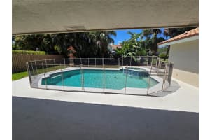 1624 Newport Ln, Weston, FL 33326 Sold 10/15/25