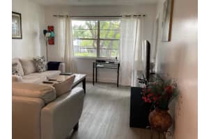 5003 NW 35th St 505, Lauderdale Lakes, FL 33319 - MLS#F10511781