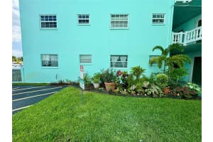 4401 41st Street, Lauderdale Lakes, FL 33319 - MLS#F10511793