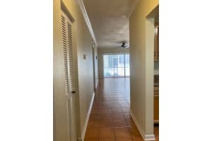 2201 SE 9th St 105, Pompano Beach, FL 33062 - MLS#F10511796