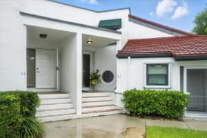 511 NW 36th Ave 511, Deerfield Beach, FL 33442 Sold 12/19/25