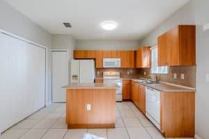 1564 SE 31st Ct, Homestead, FL 33035 - MLS#F10511809