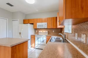 1564 SE 31st Ct, Homestead, FL 33035 - MLS#F10511809