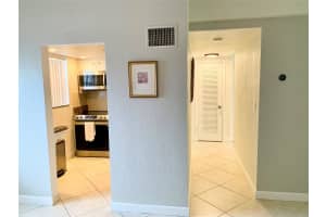 6550 Winfield Boulevard, Margate, FL 33063 - MLS#F10511822