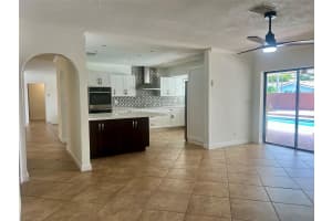 4000 37th Avenue, Hollywood, FL 33021 - MLS#F10511835