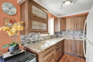 3322 Cynthia Ln 112, Lake Worth Beach, FL 33461 - MLS#F10511846