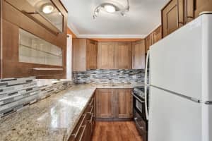 3322 Cynthia Ln 112, Lake Worth Beach, FL 33461 - MLS#F10511846